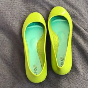 Oka-B Jelly Flats